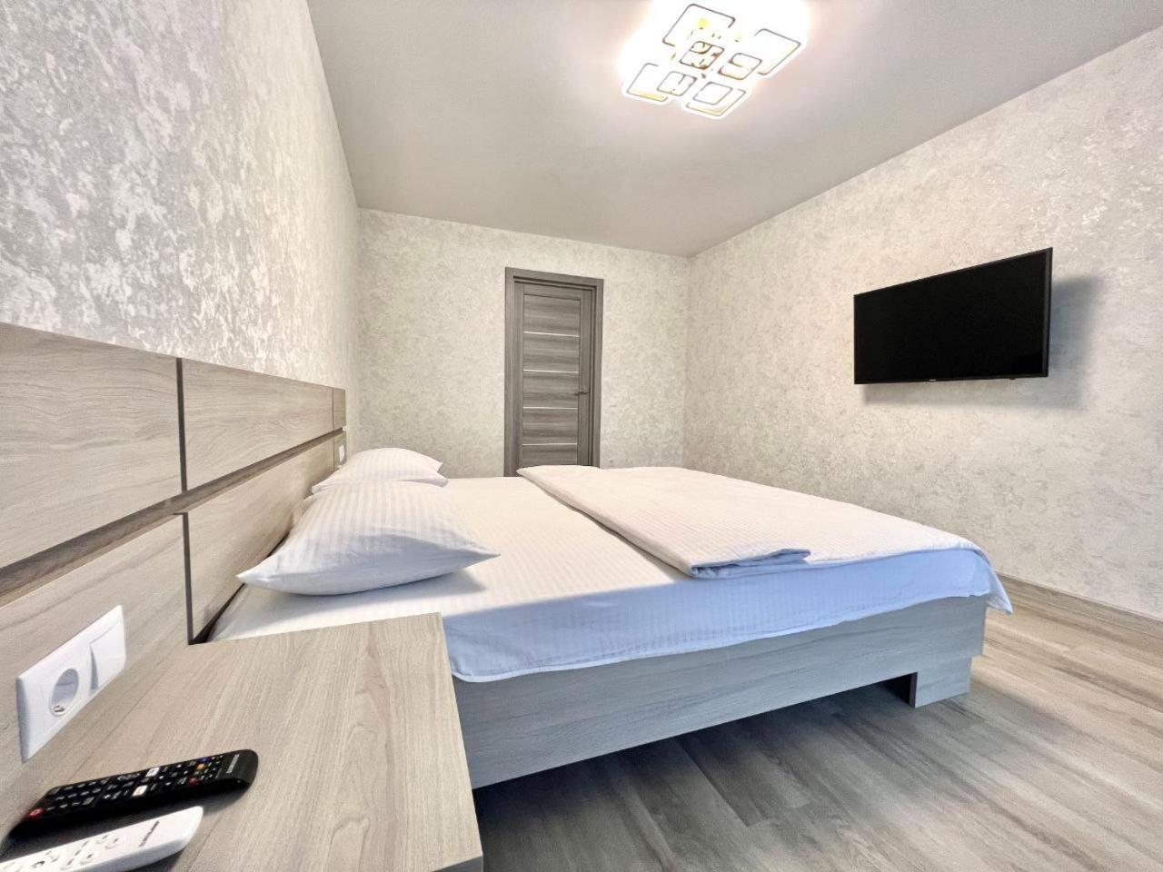 Apartpoltava Нові Апартаменти Ремонт Цього Року Панорама, Корпусний Парк, Найкраща Локація Esterno foto